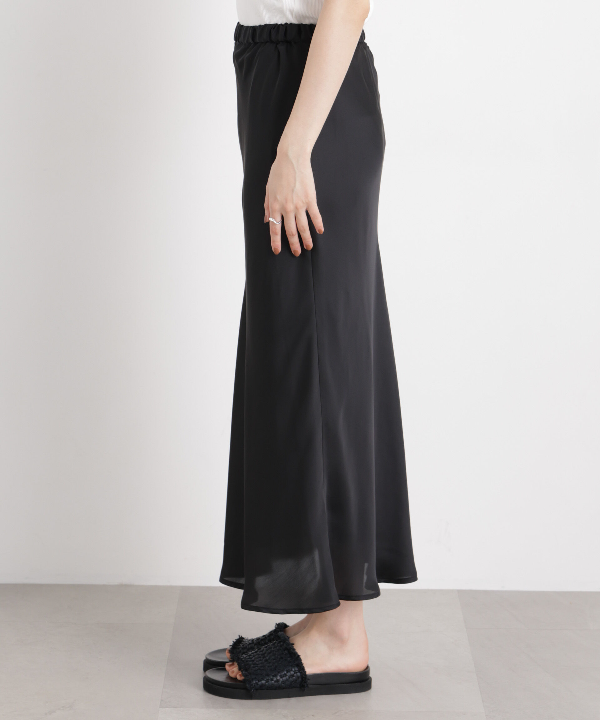 nano･universe「シアーサテンマキシスカート」|スカート|