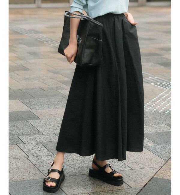 23区「【洗える】ナイロンコットンタフタ フレアスカート」|スカート|ブラック系