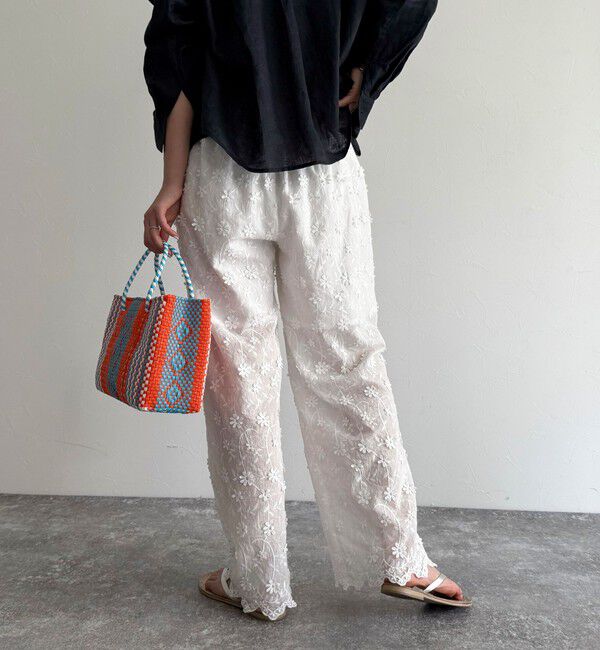 fredy emue「3D刺繍スカラップイージーパンツ」|チノ|