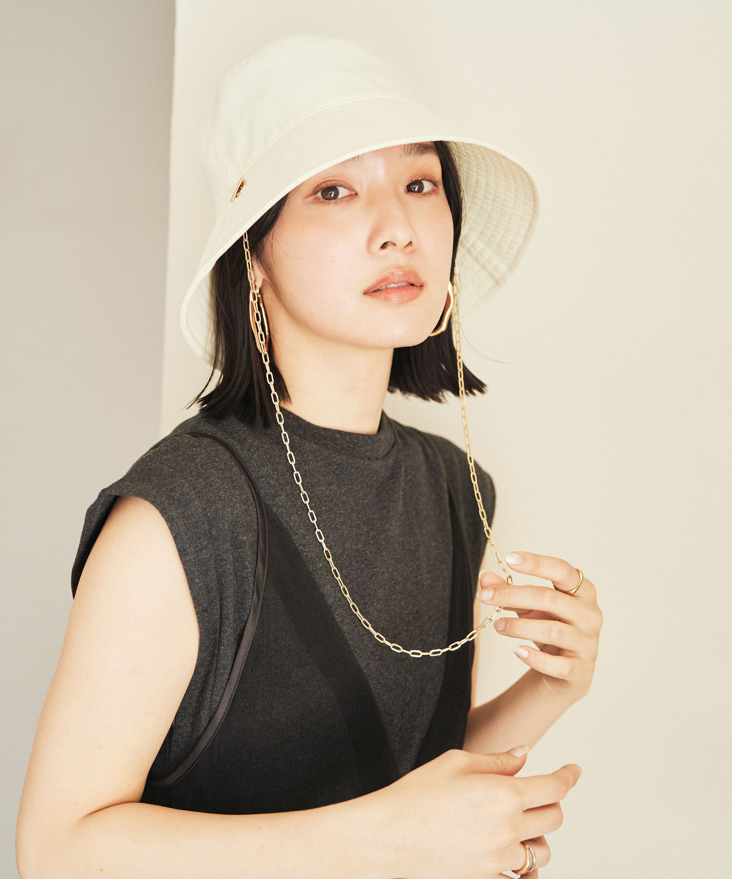 VIS「【吸水速乾】チェーン付つば広バケットハット」|ハット|キナリ(16)