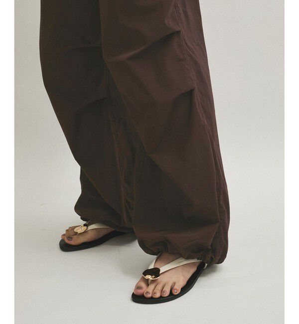 ADAM ET ROPE'「サスペンダーナイロンパンツ」|チノ|