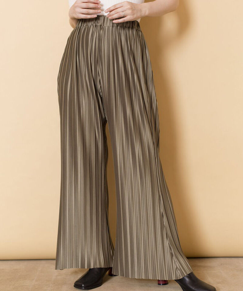  「プリーツセミフレアーパンツ」|その他|KHAKI