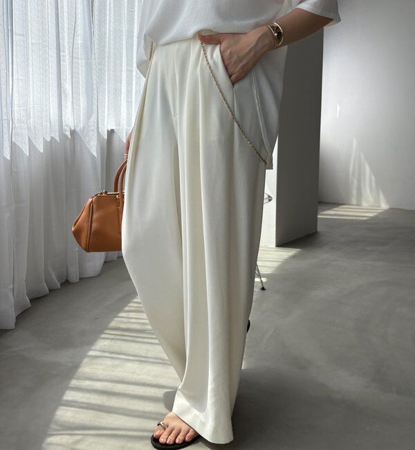  「【累計販売数3万枚突破/21色4サイズ展開！】タックワイドパンツ」|チノ|