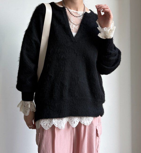  「深Vスリットニット」|ニット・セーター|ブラック