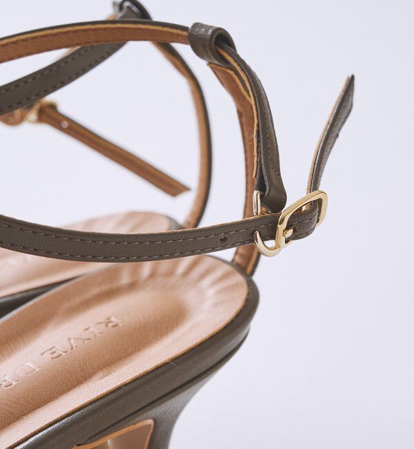  「【女性らしく洗練された印象に】ストラップミュール」|その他|