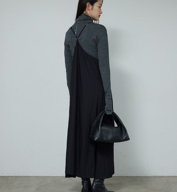  「【万能ワンピース】【オールシーズン活躍】ディープVキャミワンピース」|ワンピース|