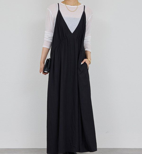  「【万能ワンピース】【オールシーズン活躍】ディープVキャミワンピース」|ワンピース|