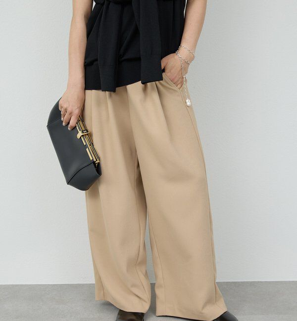  「【CHIHAYAコラボ】スウェードライクタックイージーパンツ」|チノ|