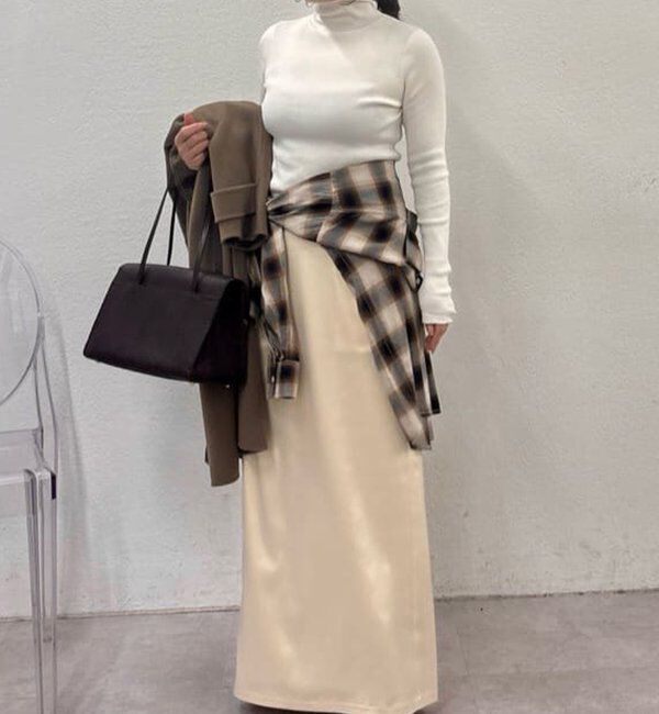  「【ルミネ限定カラー】【手洗い可能】ストレッチサテンタイトスカート」|スカート|