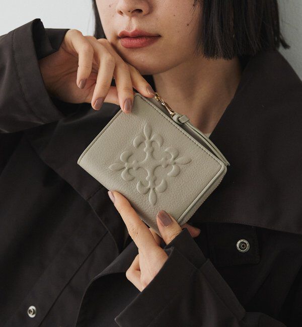  「エンボスモノグラムハーフウォレット」|財布|