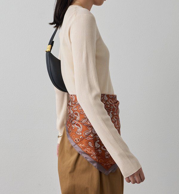  「BASICクルーニット」|ニット・セーター|