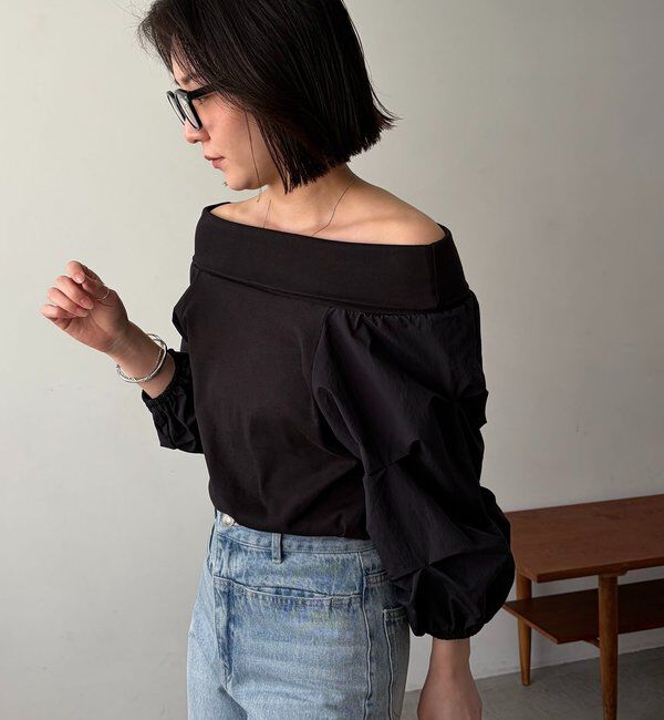  「【華奢見え◎】異素材パフオフショルＴ」|Tシャツ・カットソー|