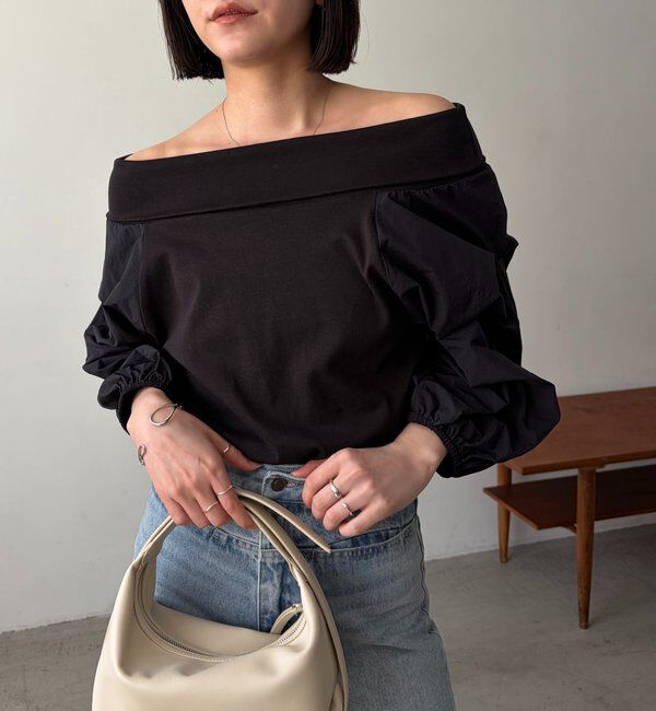  「【華奢見え◎】異素材パフオフショルＴ」|Tシャツ・カットソー|