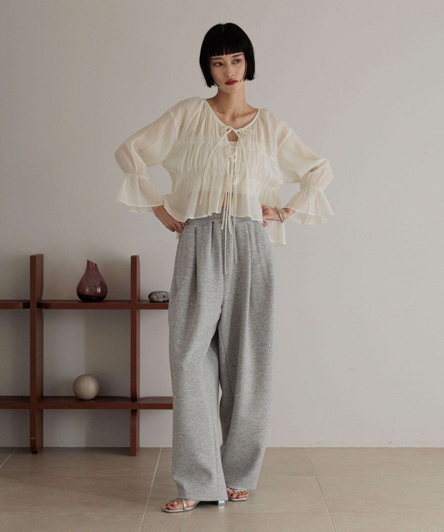 LOWRYS FARM「カットイージーコクーンパンツ」|チノ|