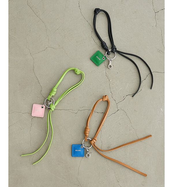 collex「【WEB限定】【BEAURE/ヴュレ】レザーモバイルリストストラップ」|モバイルケース|