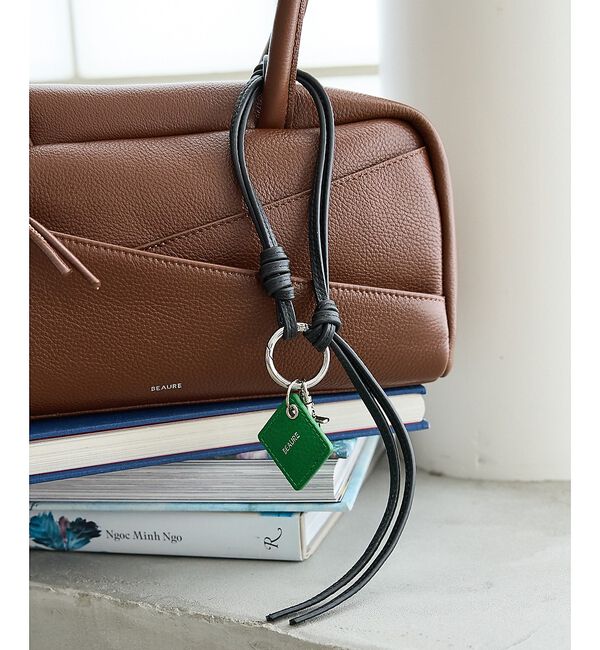 collex「【WEB限定】【BEAURE/ヴュレ】レザーモバイルリストストラップ」|モバイルケース|