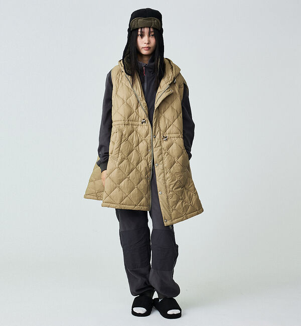 ABAHOUSE「【TAION / タイオン】ポンチョ型ダウン/ケープ/ダウン/フード付き/収納ポ」|ダウン|