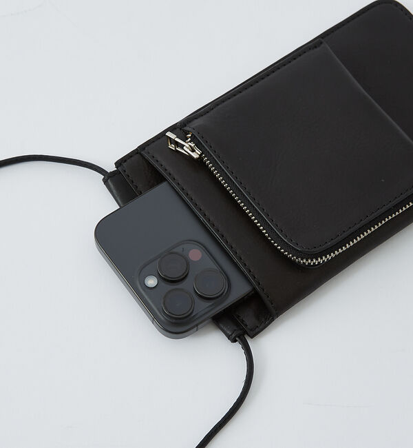 alfredoBANNISTER「スモールレザー コンパクト ポシェット」|ショルダー・メッセンジャー|