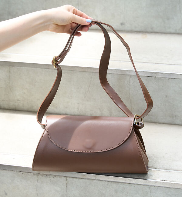 Rouge vif「【AULENTTI/オウレンティ】ワイドロールボディショルダーバッグ」|ショルダー・メッセンジャー|