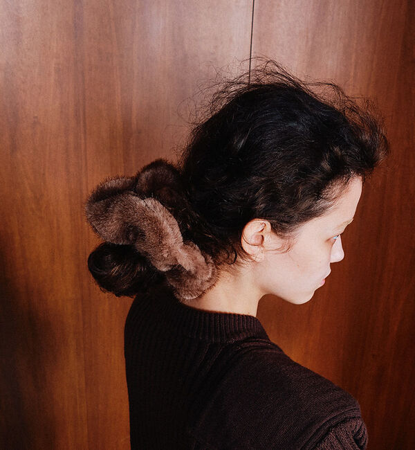 Rouge vif「【heyep／ヘイップ】ファーミンクシュシュ Faux Mink Scrunch」|ヘアバンド|