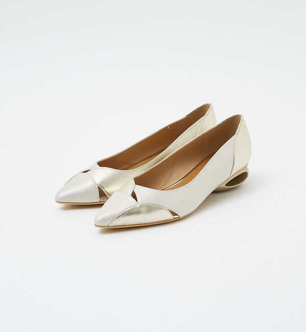 AU BANNISTER「ホールヒール フラットパンプス」|パンプス|シャンパンゴールド