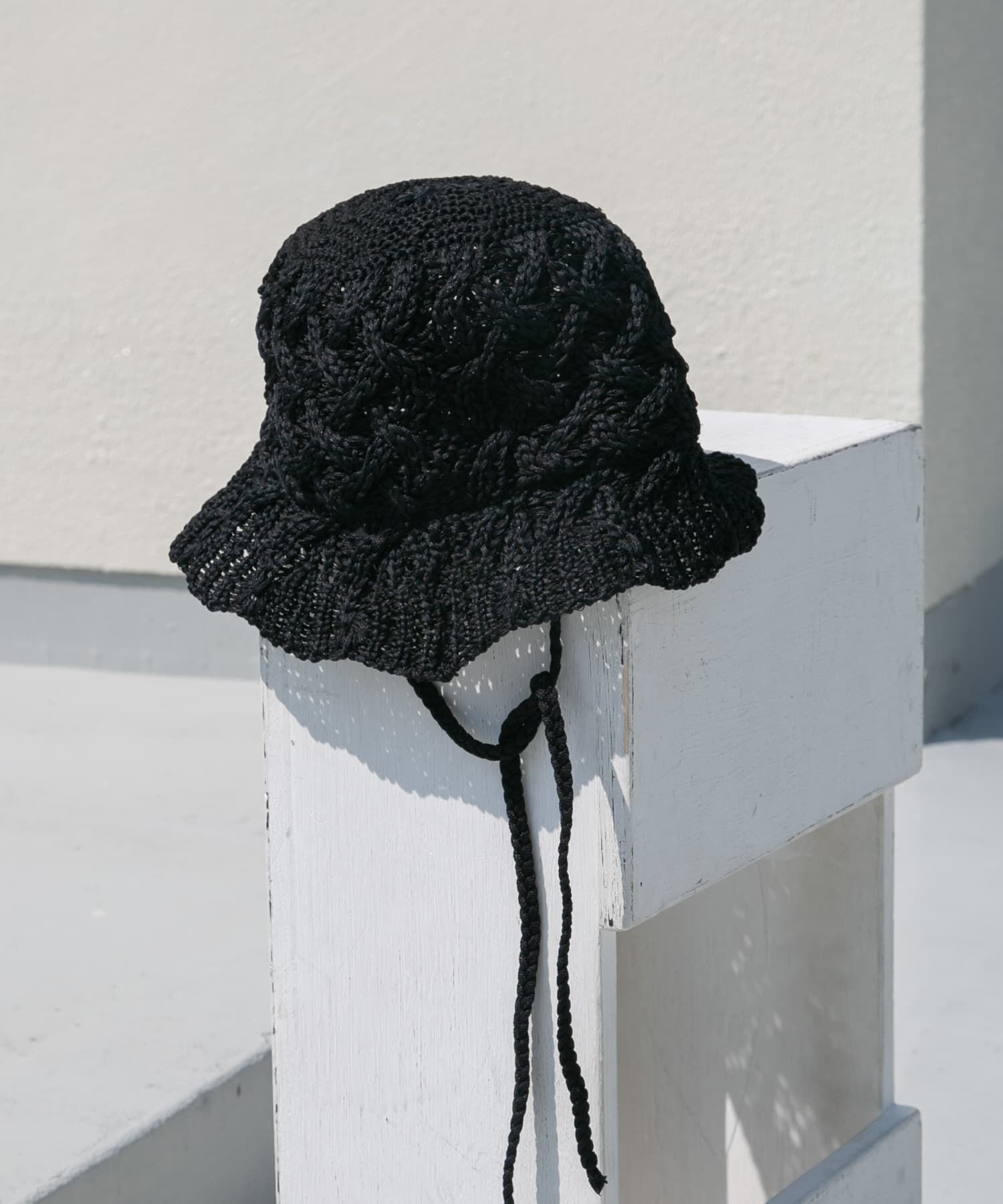 SMELLY「クロスアミサーモハット」|ハット|ブラック