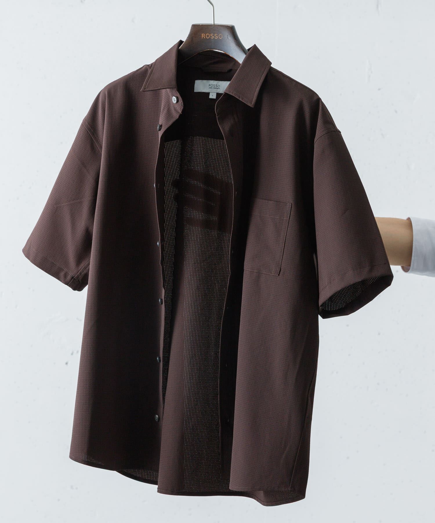 URBAN RESEARCH ROSSO「『WEB限定』『XLｻｲｽﾞあり』『吸水速乾』Air Stretch ﾚｷﾞｭﾗｰｶﾗｰ  」|シャツ・ブラウス|ブラウン
