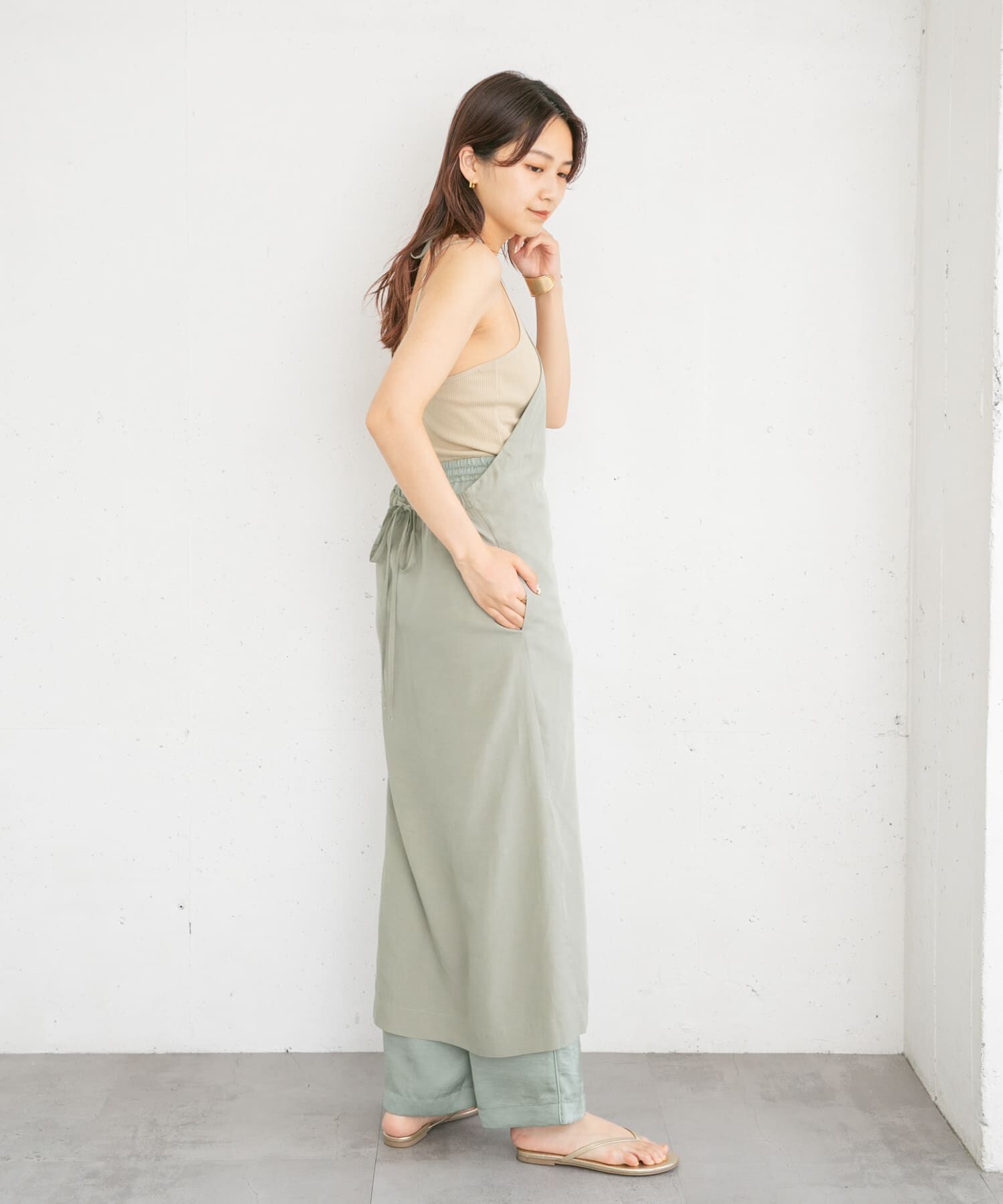  「エプロンワンピース」|ワンピース|