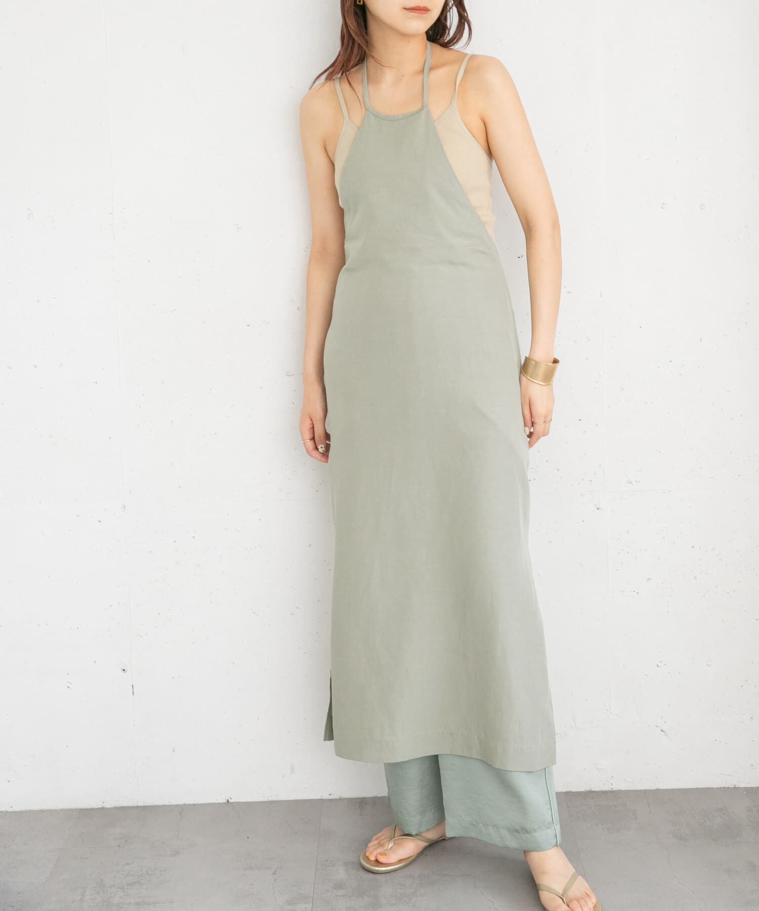  「エプロンワンピース」|ワンピース|