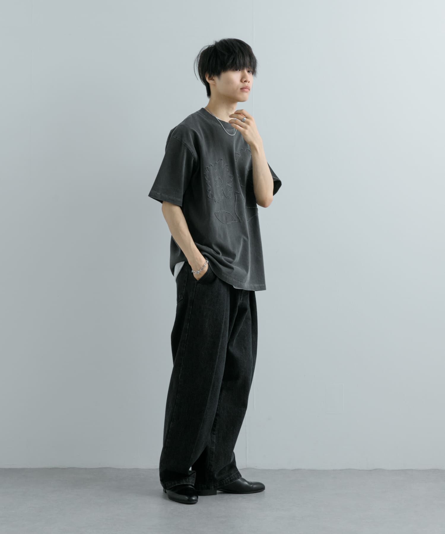 SENSE OF PLACE by URBAN RESEARCH「『ユニセックス』フェードポップアートフラワーTシャツ(5分袖)」|Tシャツ・カットソー|