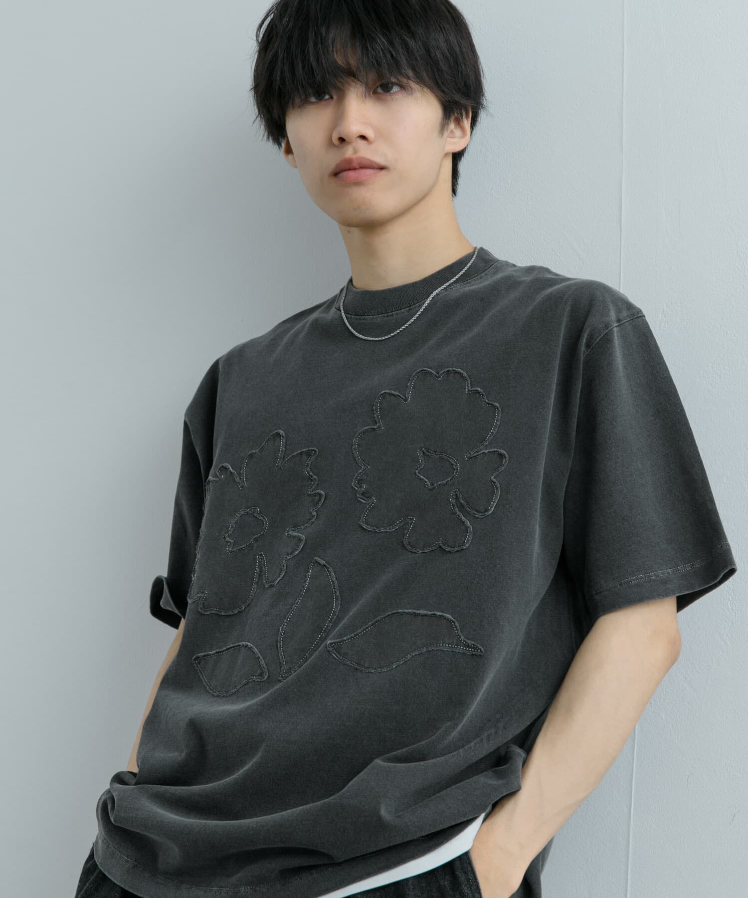 SENSE OF PLACE by URBAN RESEARCH「『ユニセックス』フェードポップアートフラワーTシャツ(5分袖)」|Tシャツ・カットソー|