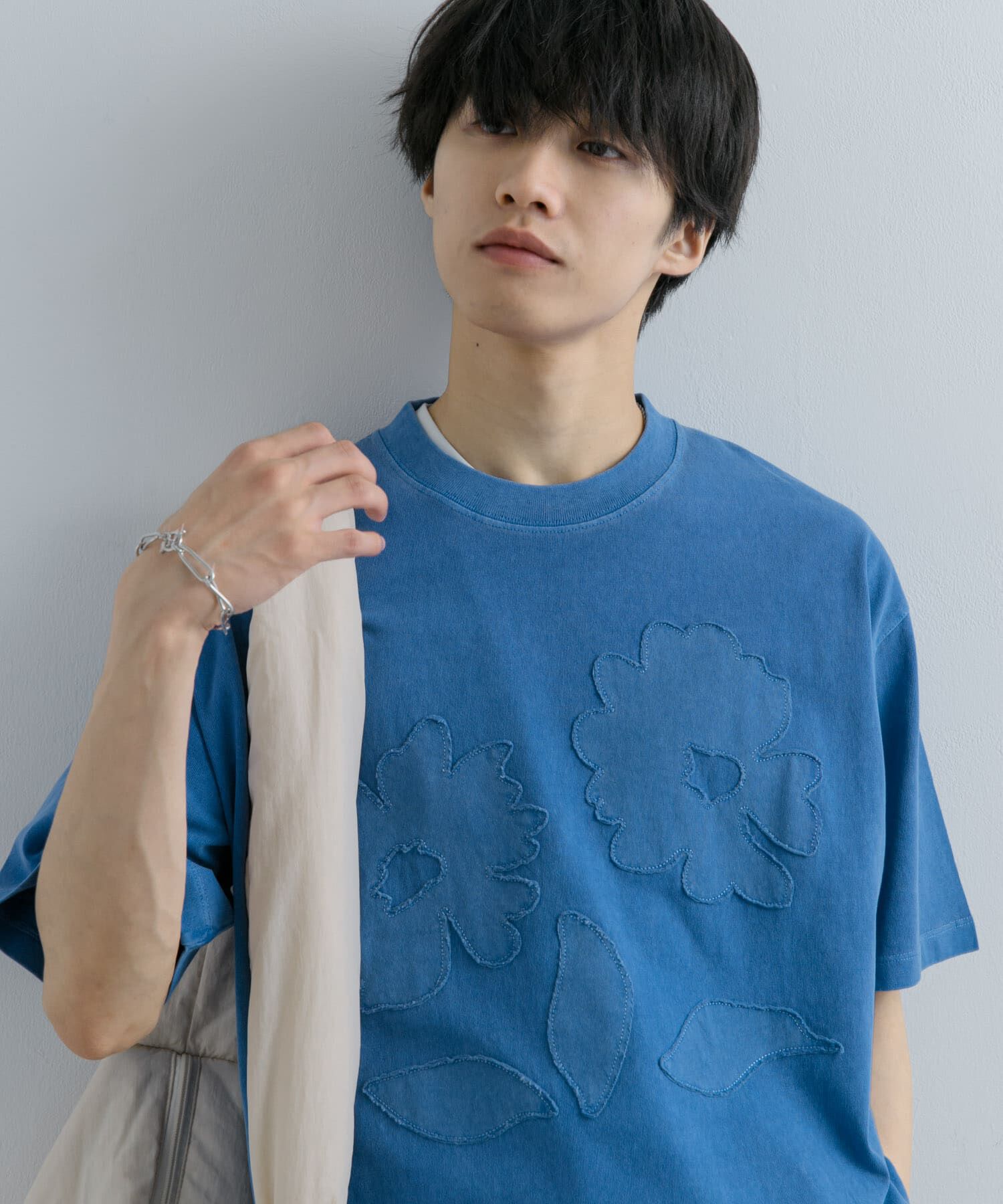 SENSE OF PLACE by URBAN RESEARCH「『ユニセックス』フェードポップアートフラワーTシャツ(5分袖)」|Tシャツ・カットソー|