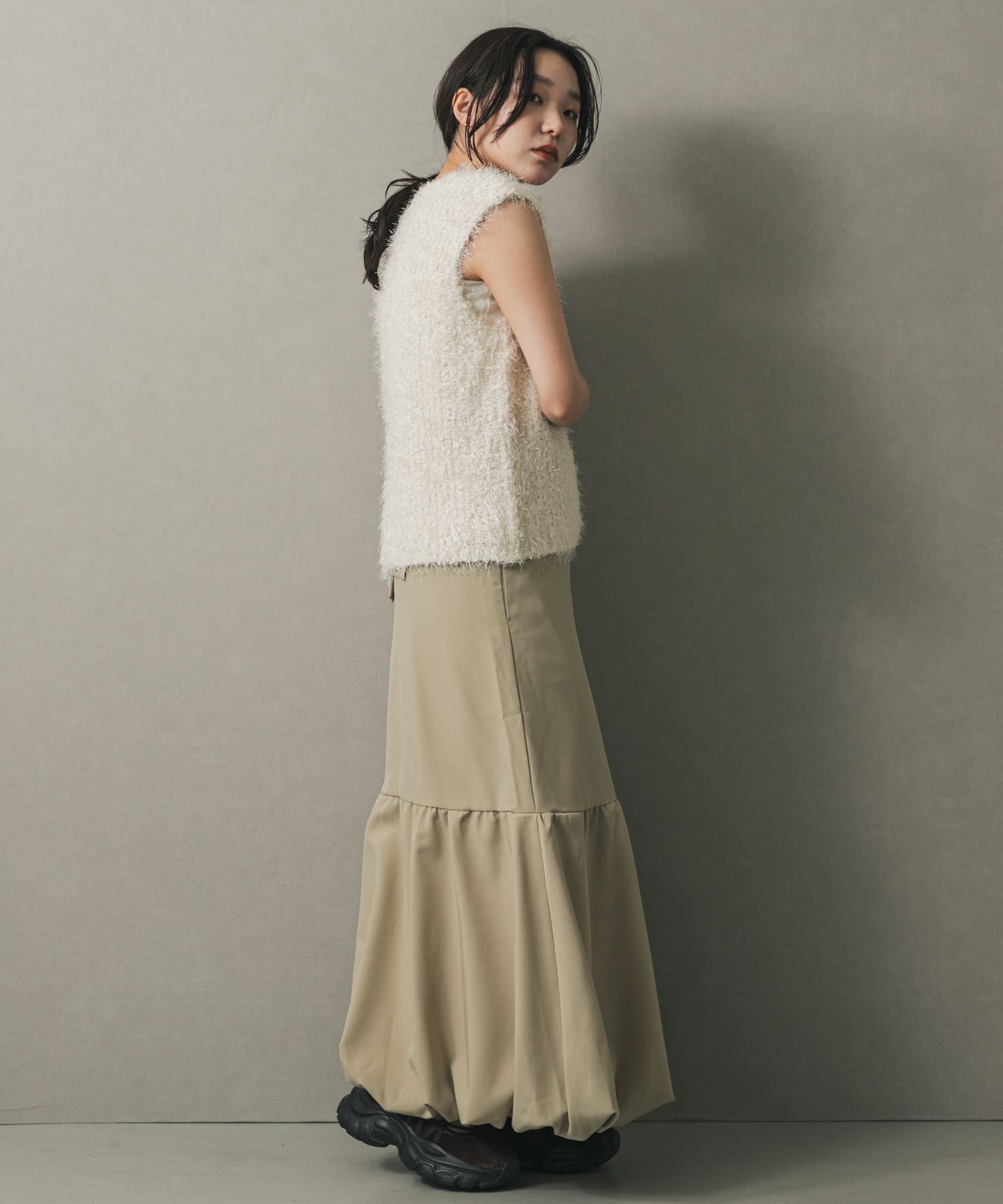 SENSE OF PLACE by URBAN RESEARCH「バルーンヘムジャンスカ」|ワンピース|