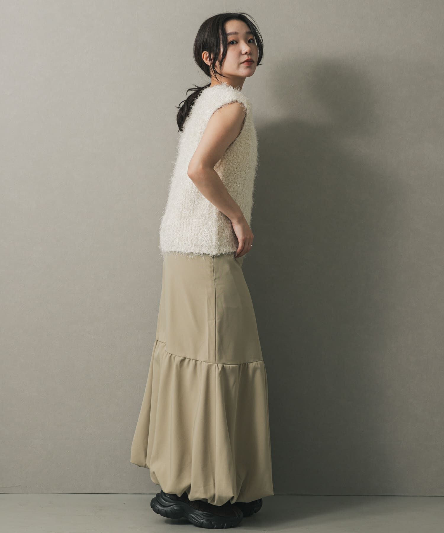 SENSE OF PLACE by URBAN RESEARCH「バルーンヘムジャンスカ」|ワンピース|