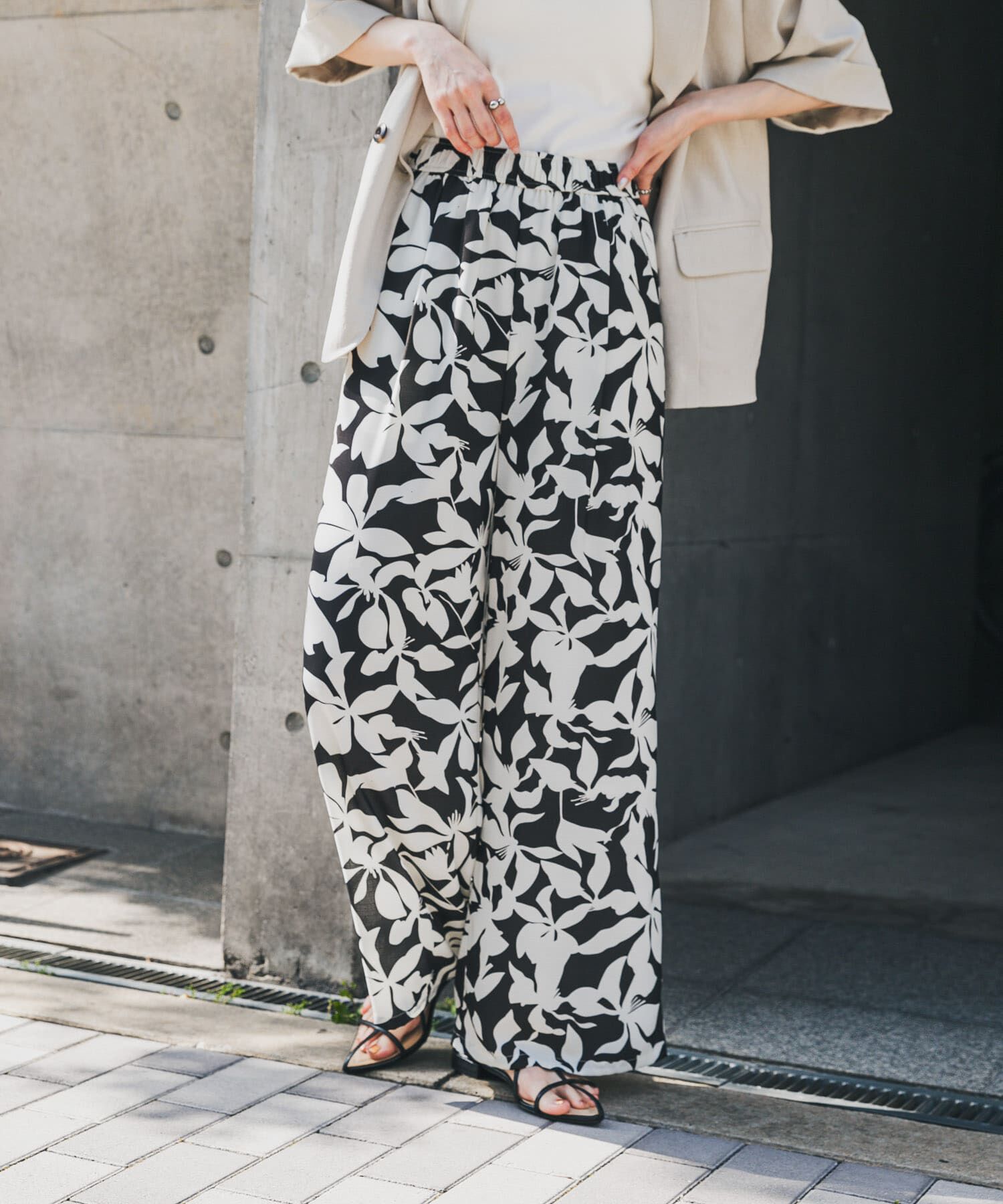 SENSE OF PLACE by URBAN RESEARCH「リーフプリントイージーパンツ」|その他|ブラック系その他