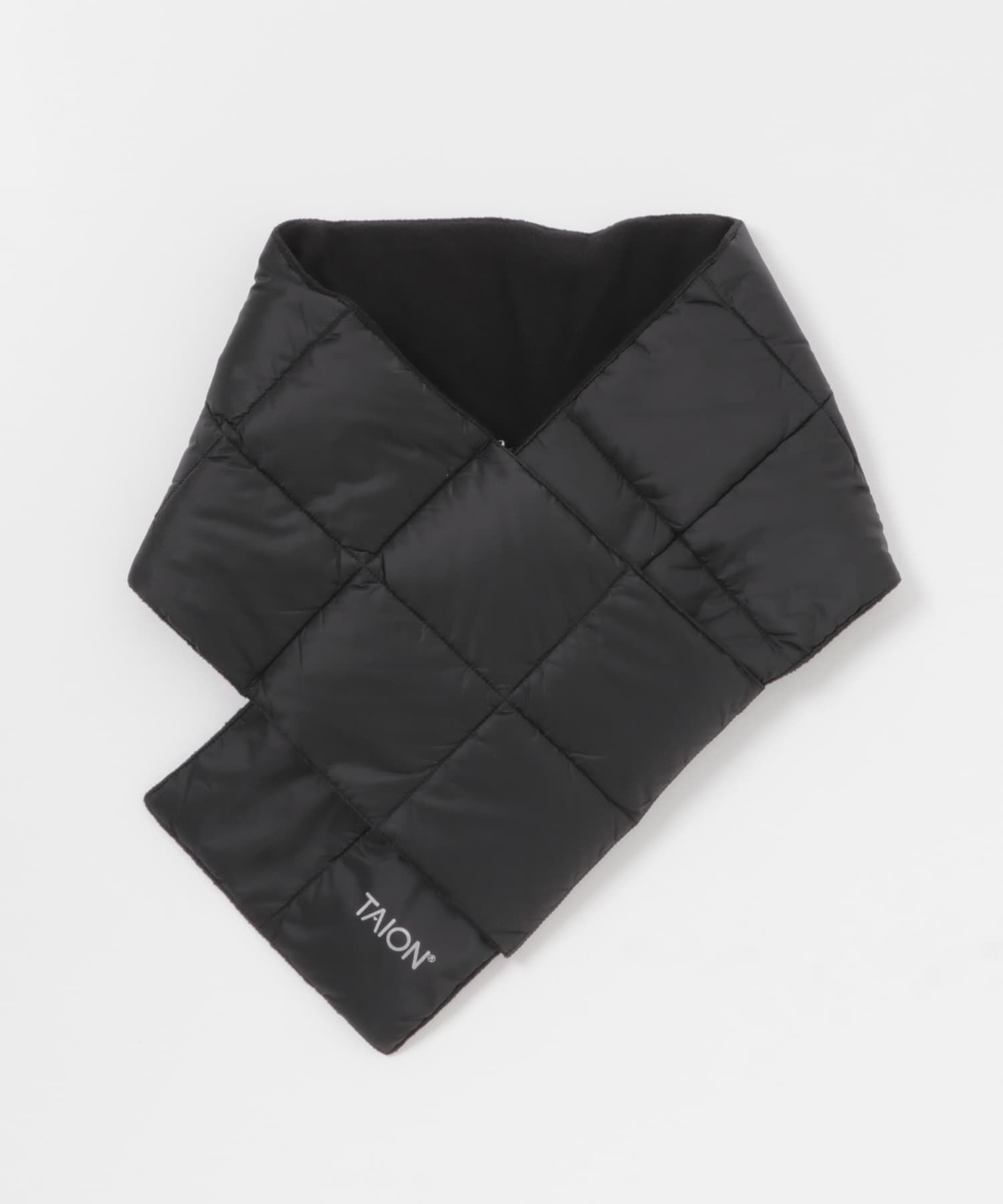 SENSE OF PLACE by URBAN RESEARCH「TAION　BASIC DOWN SCARF」|マフラー|ブラック