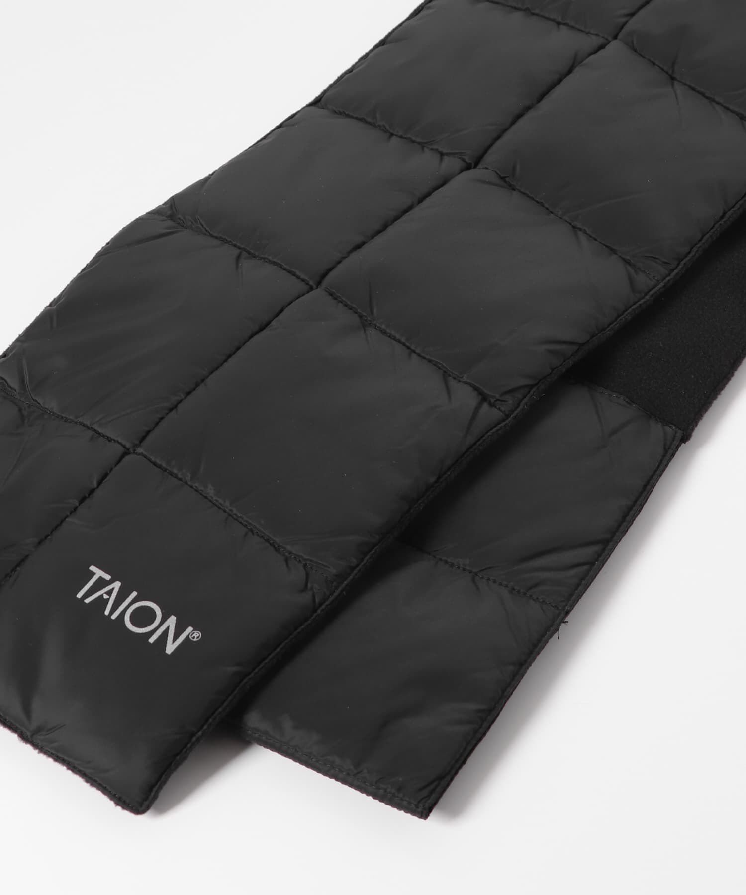 SENSE OF PLACE by URBAN RESEARCH「TAION　BASIC DOWN SCARF」|マフラー|