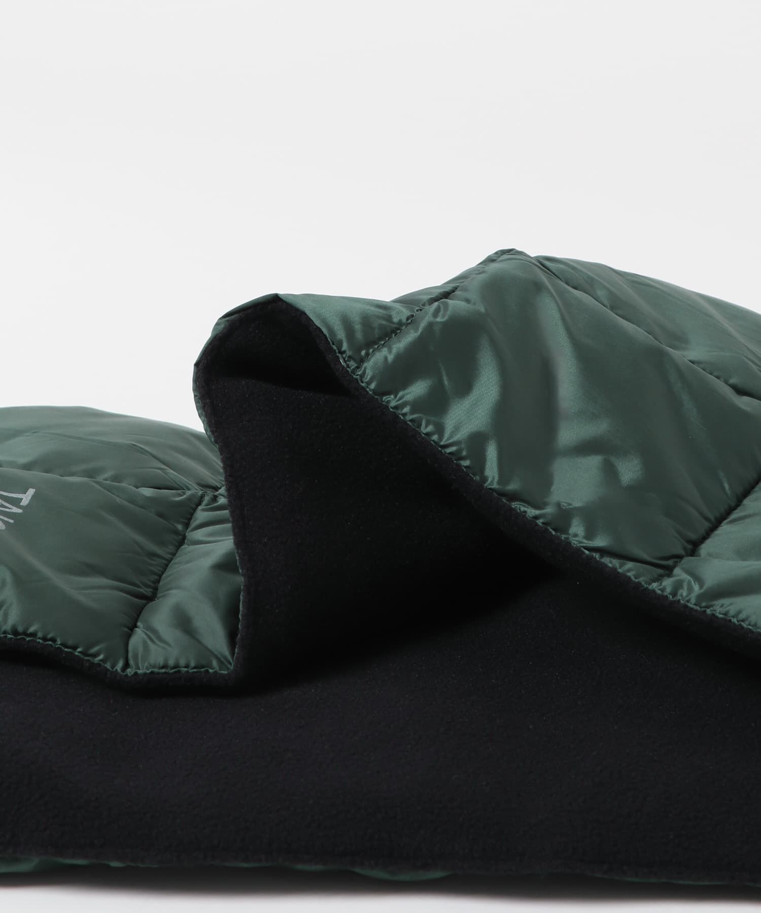 SENSE OF PLACE by URBAN RESEARCH「TAION　BASIC DOWN SCARF」|マフラー|