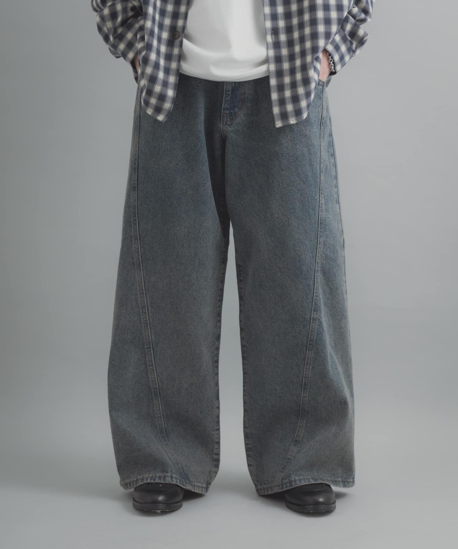 SENSE OF PLACE by URBAN RESEARCH「『ユニセックス』ケミカルバギーワイドデニムパンツ」|デニム|