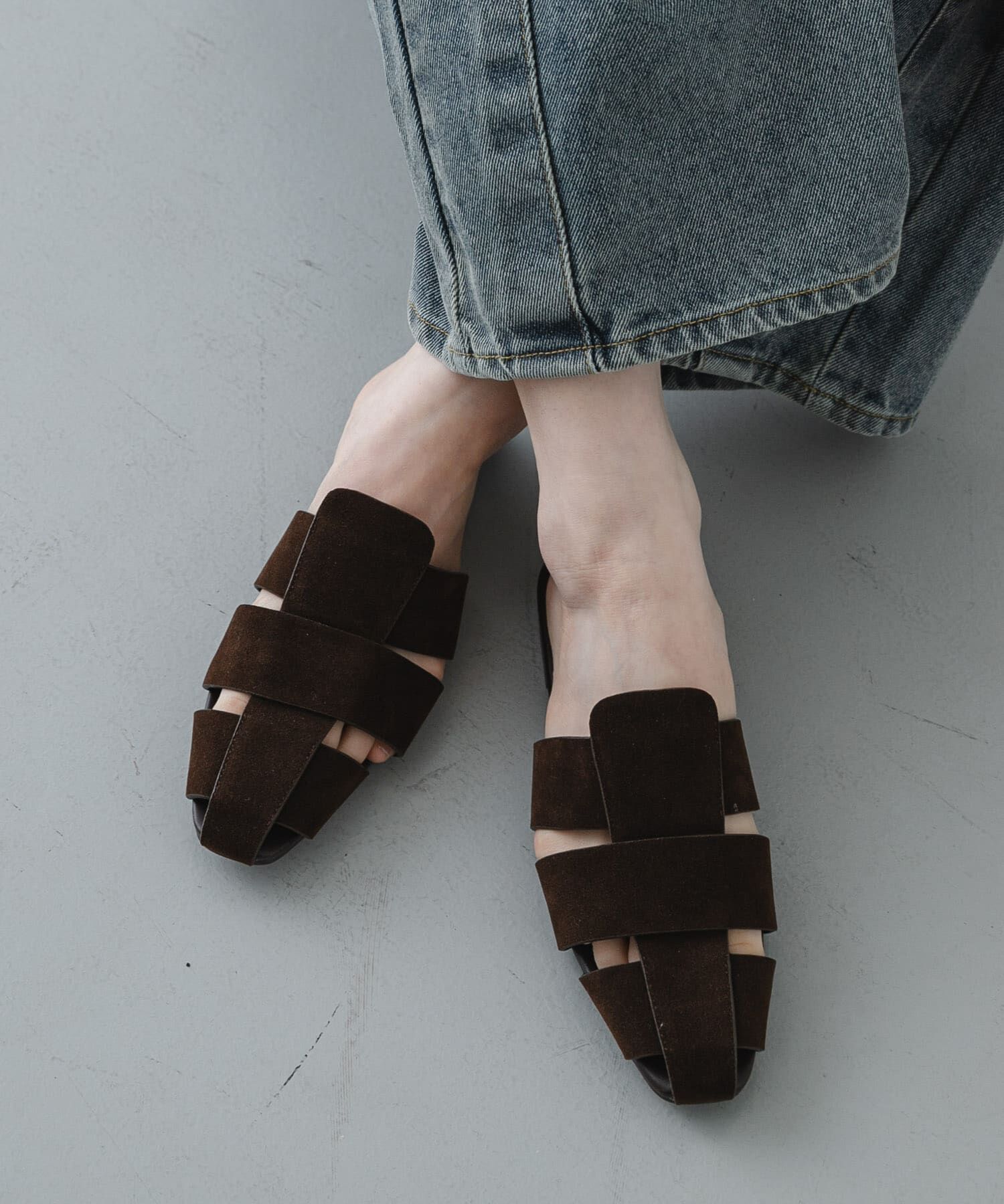 SENSE OF PLACE by URBAN RESEARCH「グルカミュール」|サンダル|ブラウン