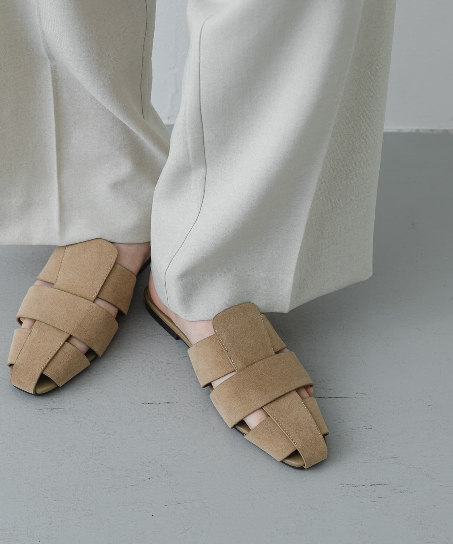 SENSE OF PLACE by URBAN RESEARCH「グルカミュール」|サンダル|ベージュ