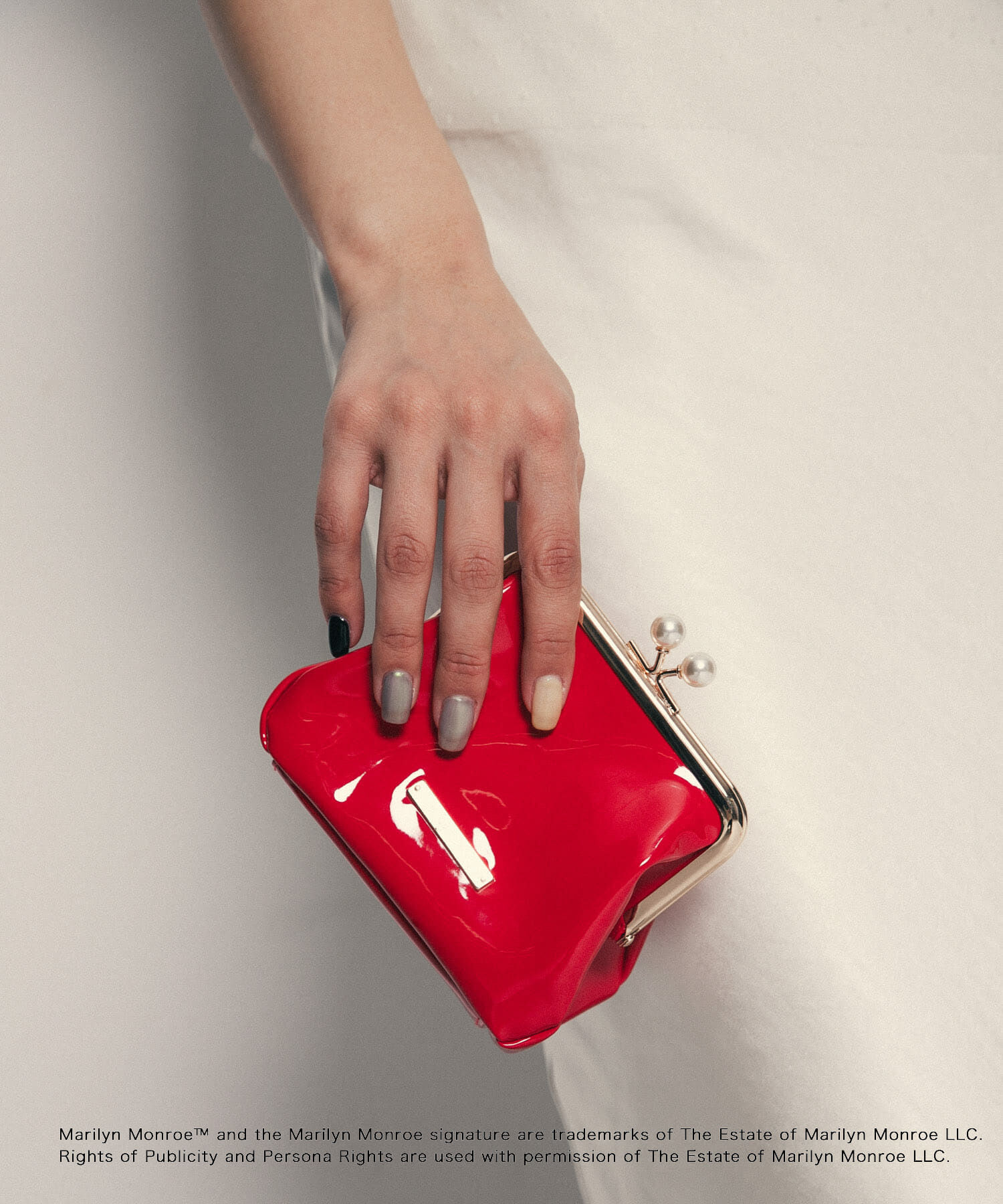 SENSE OF PLACE by URBAN RESEARCH「『別注』MARILYNMONROE&times;SENSE OF PLACE　エナメルポーチ」|ポーチ|