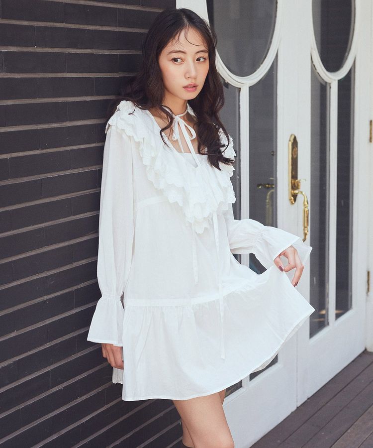 earth music&ecology「サイドリボンラッフルミニワンピース」|ワンピース|Off White