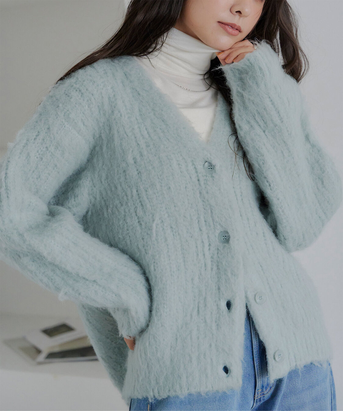 titivate「モヘアライクVネックシャギーニットカーディガン」|ニット・セーター|