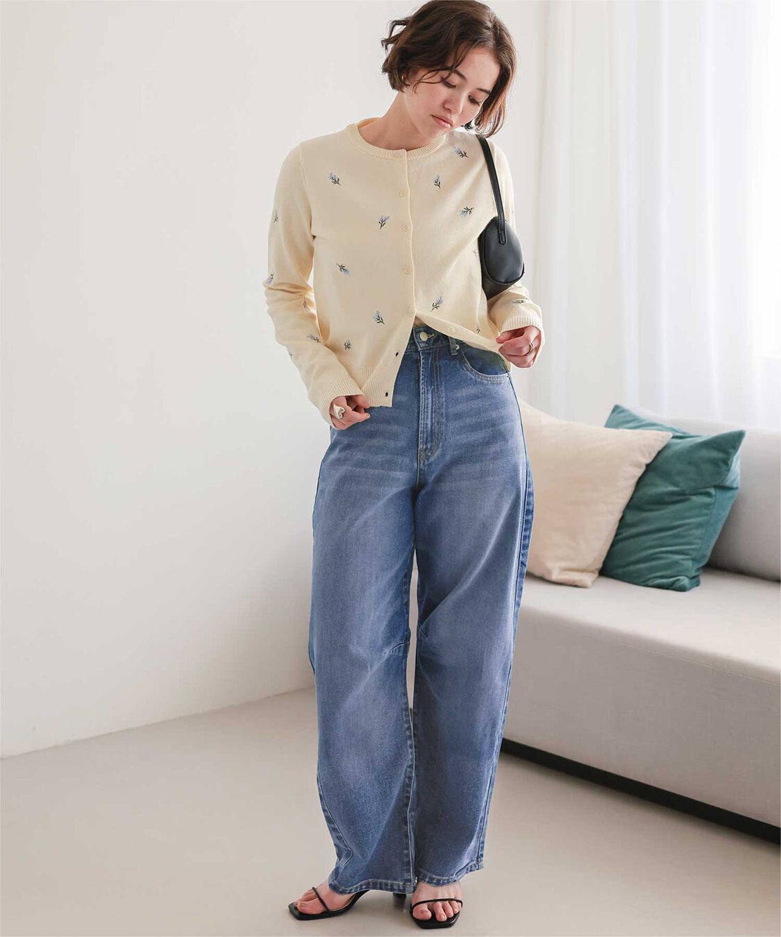 titivate「カーブラインデニムパンツ」|デニム|