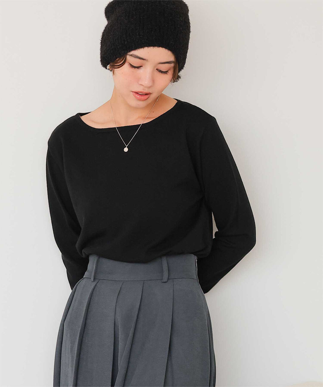 titivate「なめらか手触りカシミヤタッチボートネックニット」|ニット・セーター|ブラック