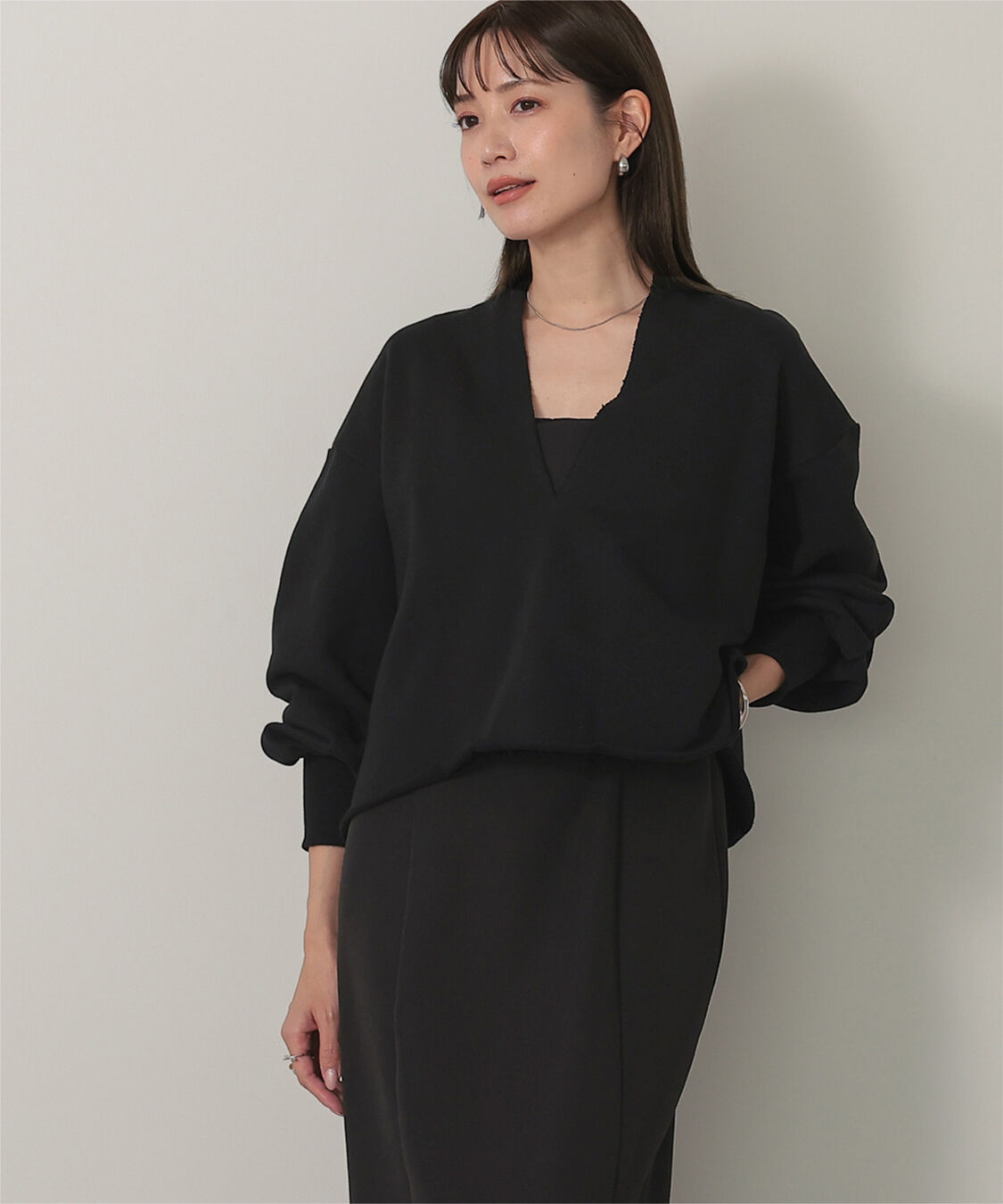 ur's「深Vネックスウェットプルオーバー」|スウェット・ジャージ|