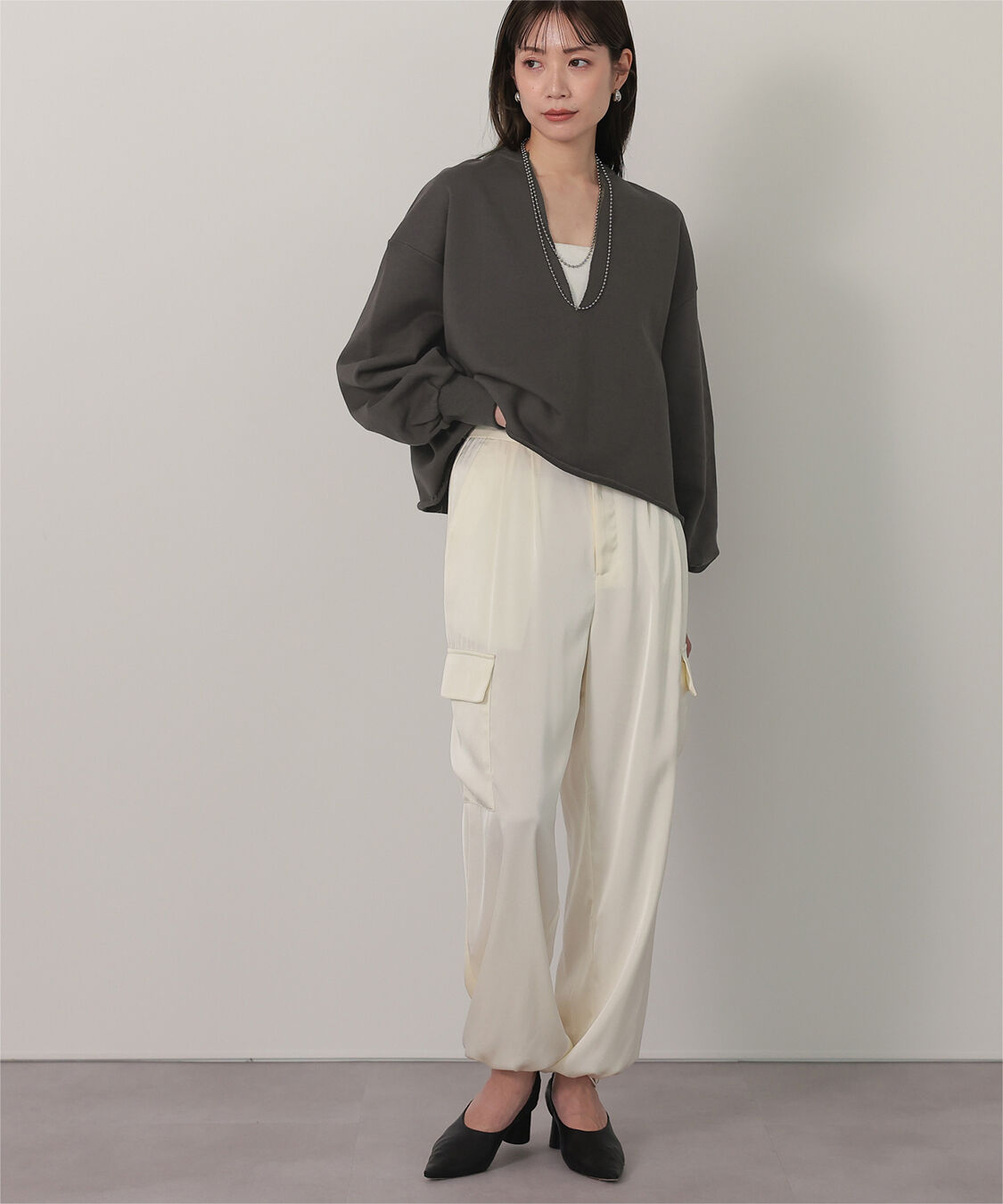 ur's「深Vネックスウェットプルオーバー」|スウェット・ジャージ|