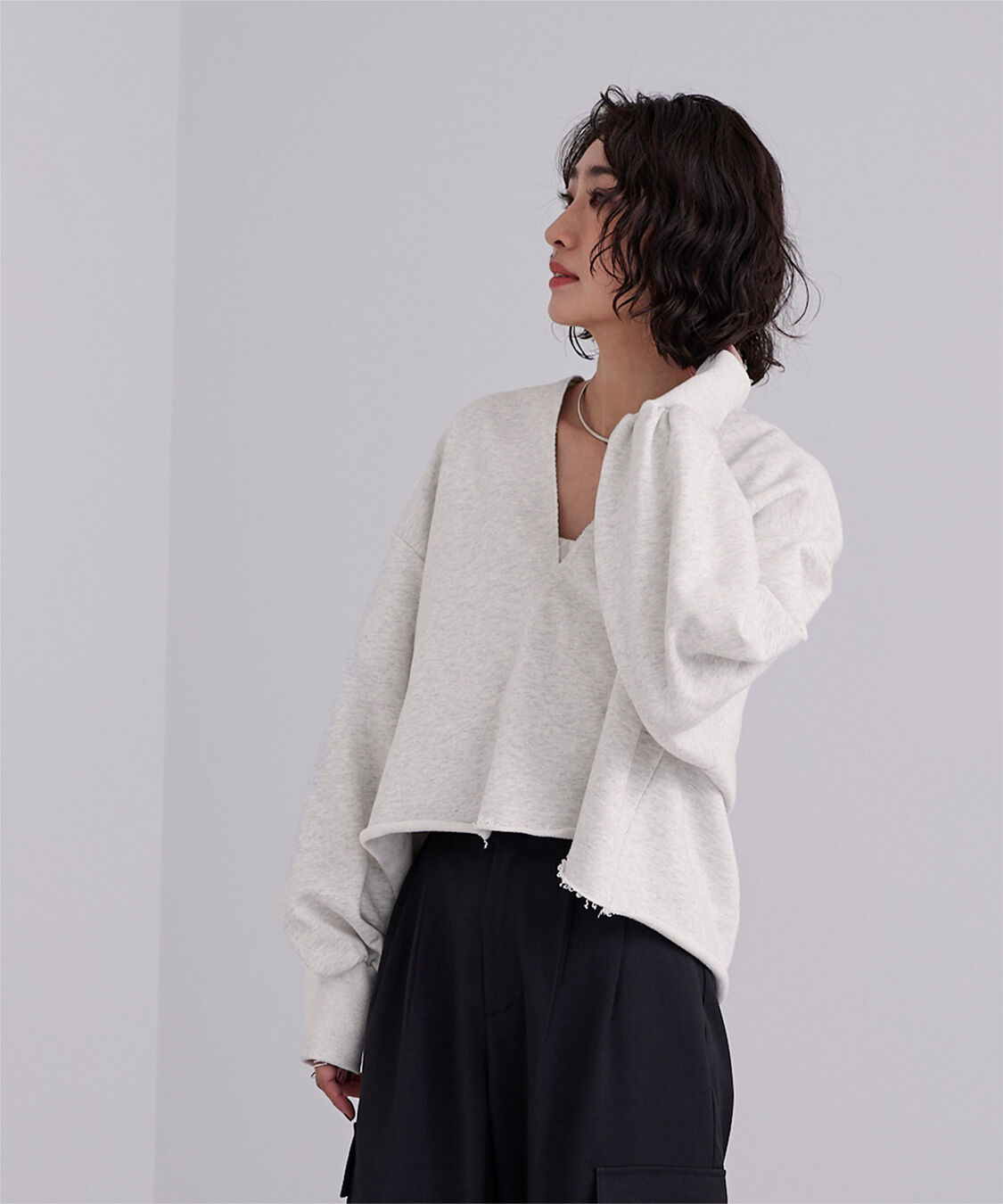 ur's「深Vネックスウェットプルオーバー」|スウェット・ジャージ|