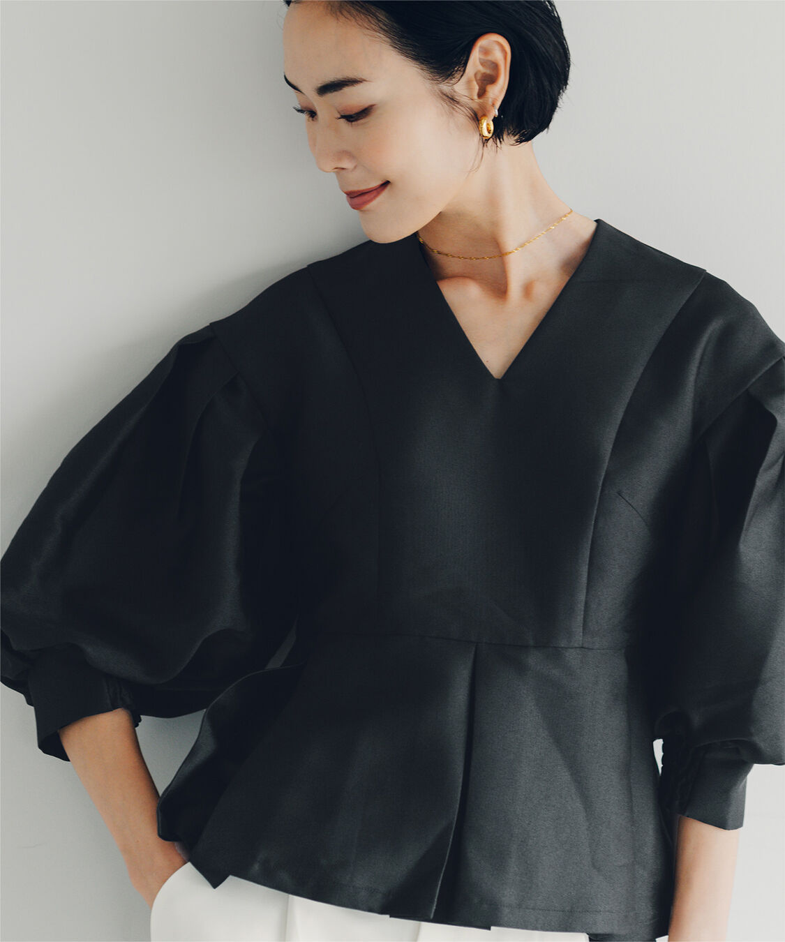 ur's「【小林有里さんコラボアイテム】ボリュームスリーブプルオーバー」|シャツ・ブラウス|